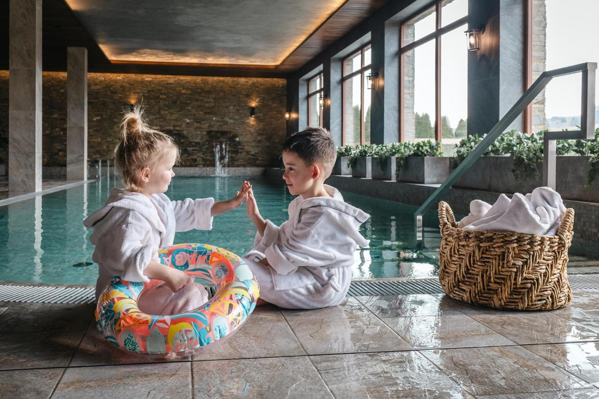 Tylickie Wzgorze Spa & Wellness Pensjonat Dla Rodzin Z Dziecmi Tylicz Exterior foto